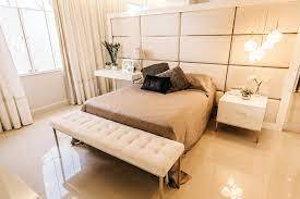 Warna Keramik Kamar Tidur Agar Terlihat Luas.jpg